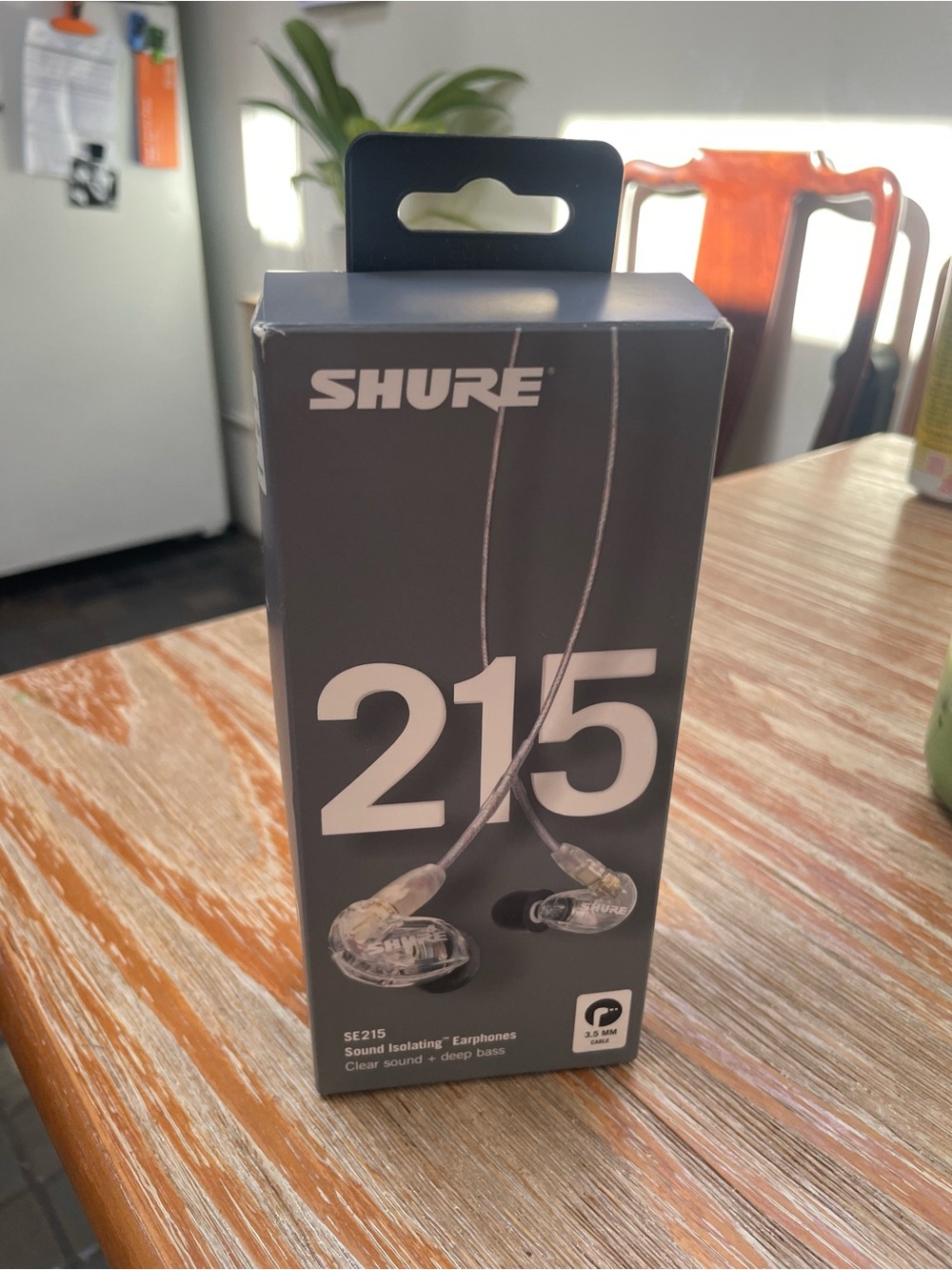 NEW Open Box Shure SE215 Clear Sound Isolating In-Ear Monitors Earphones